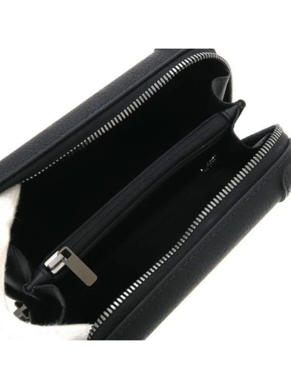 Louis Vuitton Horizon Clutch